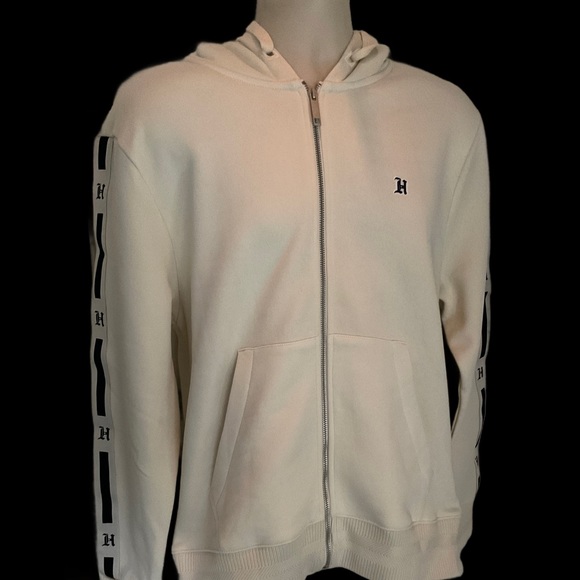 One Of A Kind Tommy Hilfiger Upcycled Zip Up Hoodie - Picture 5 of 7